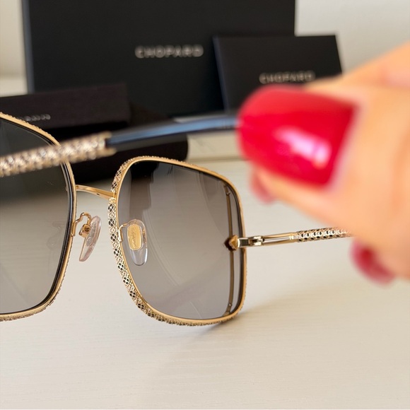 New! Chopard Gold Sunglasses for Women, SCHG33S 301X, Authentic - Picture 7 of 13